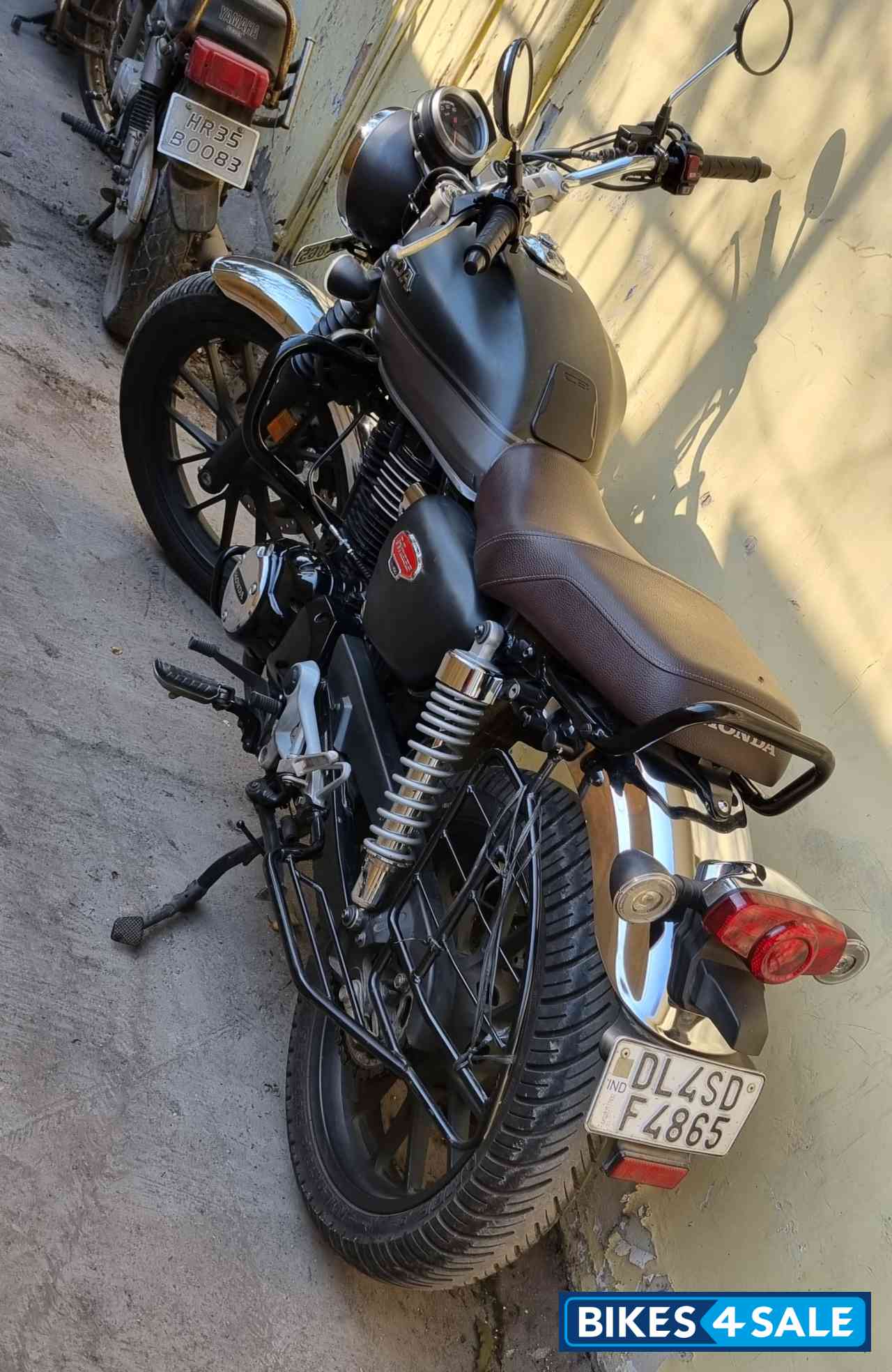 Honda Hness CB350 DLX Pro