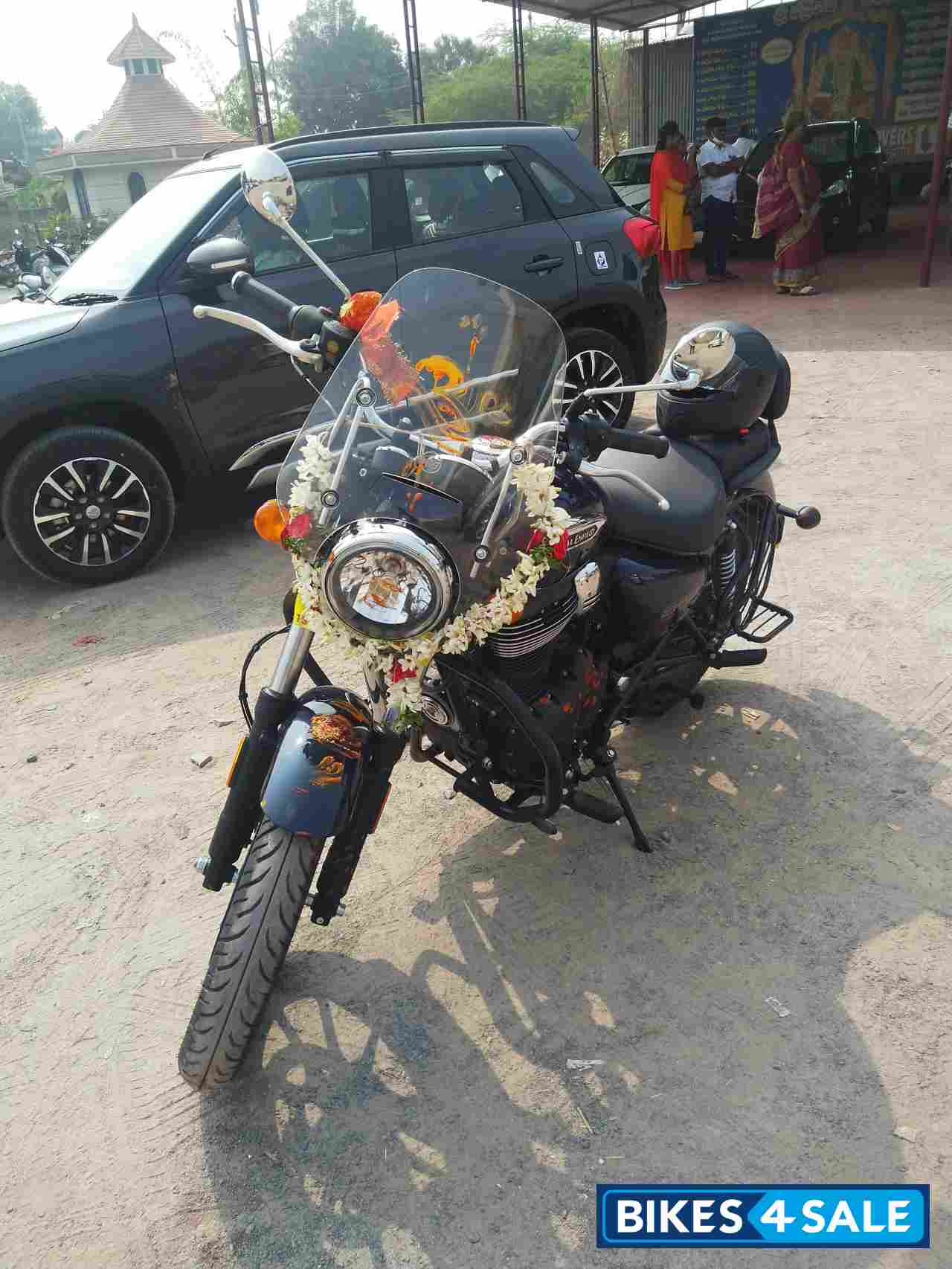 Royal Enfield Meteor 350 Stellar Royal Enfield Meteor 350 Stellar