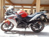 Honda  CBR150R 2015 Model