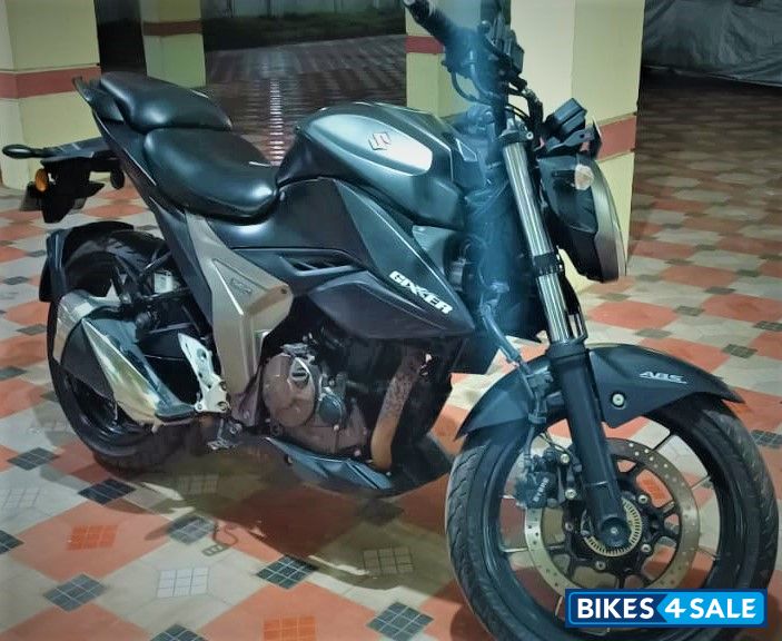 Suzuki Gixxer 250 Suzuki Gixxer 250