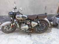 Royal Enfield Classic 350 Dual Channel BS6