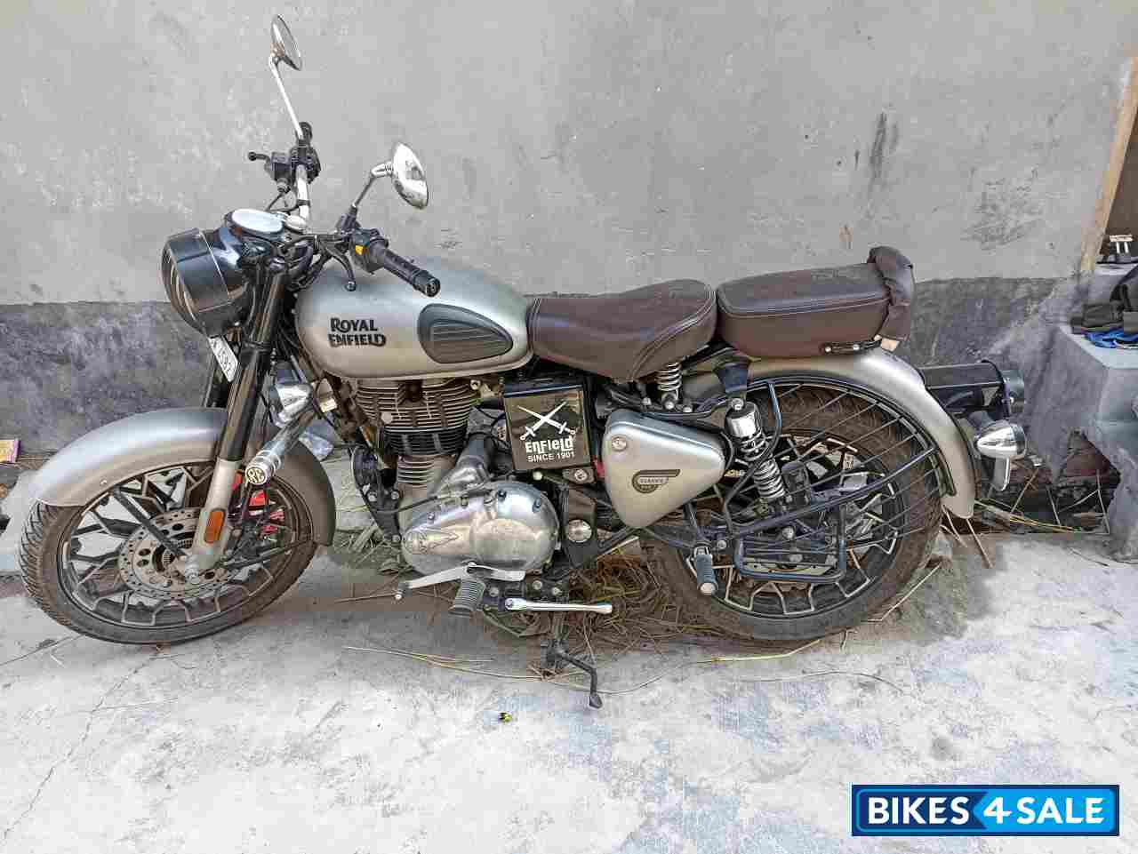 Royal Enfield Classic 350 Dual Channel BS6