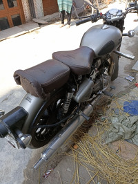 Royal Enfield Classic 350 Dual Channel BS6