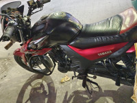 Black Red Yamaha SZ-RR