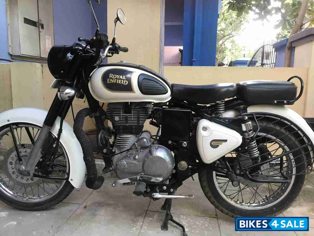 Royal Enfield Classic 350 Royal Enfield Classic 350
