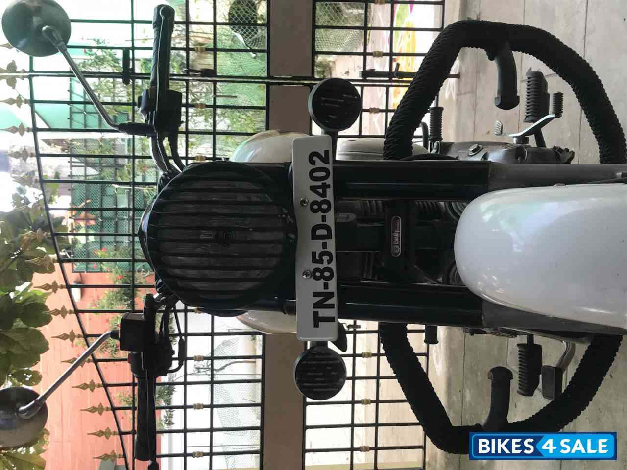 Royal Enfield Classic 350 Royal Enfield Classic 350