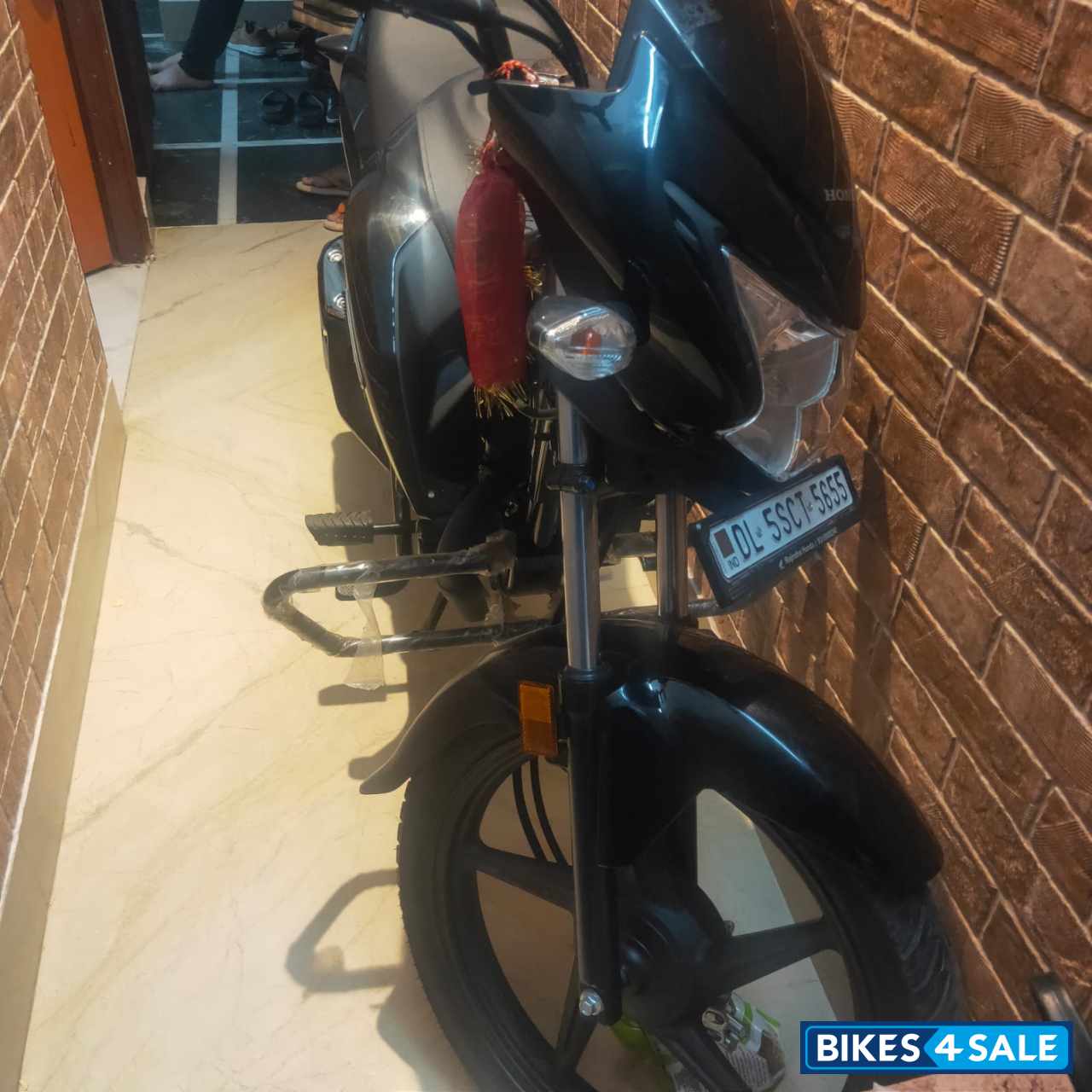 Black Honda Livo BS6 Black Honda Livo BS6