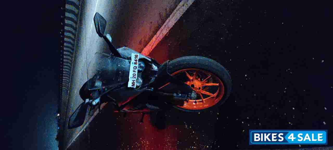 Black Mat KTM RC 200 2020 Black Mat KTM RC 200 2020