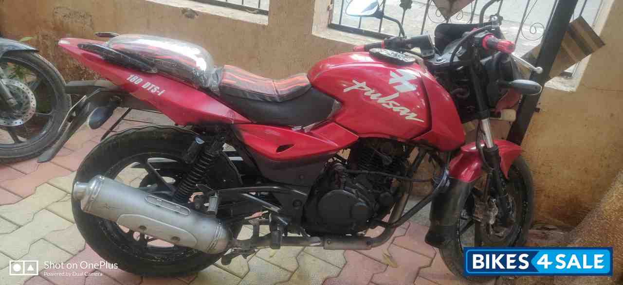 Bajaj Pulsar 180 DTSi Bajaj Pulsar 180 DTSi