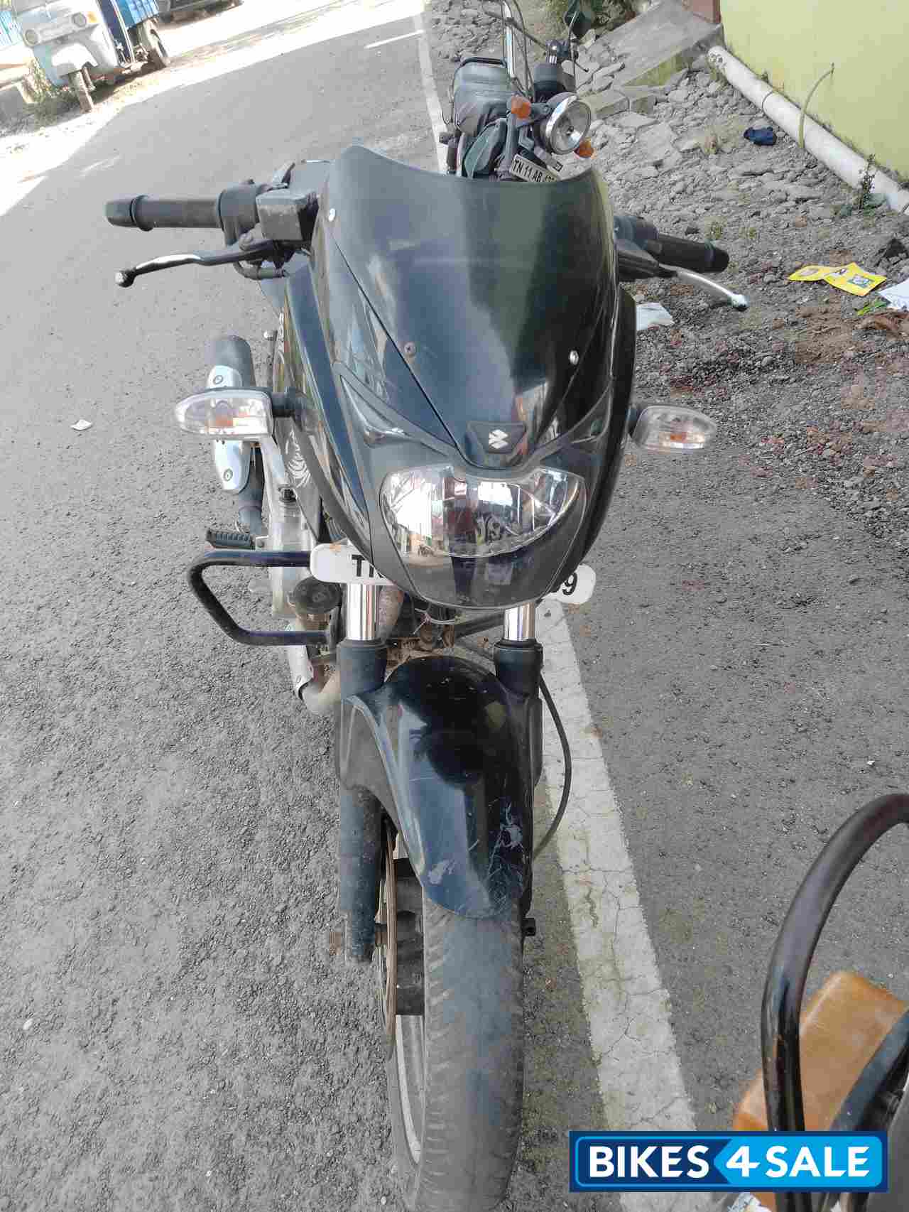 Bajaj Pulsar 180 DTSi Bajaj Pulsar 180 DTSi