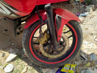 Red Bajaj Pulsar RS 200