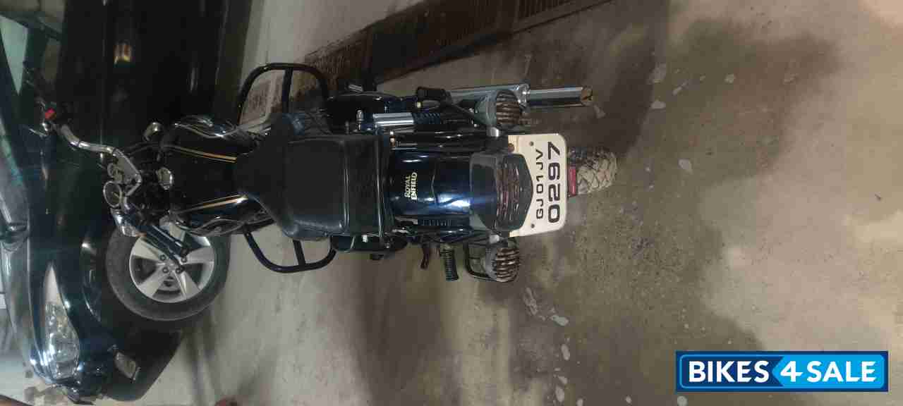 Royal Enfield Bullet 350 Twinspark Royal Enfield Bullet 350 Twinspark