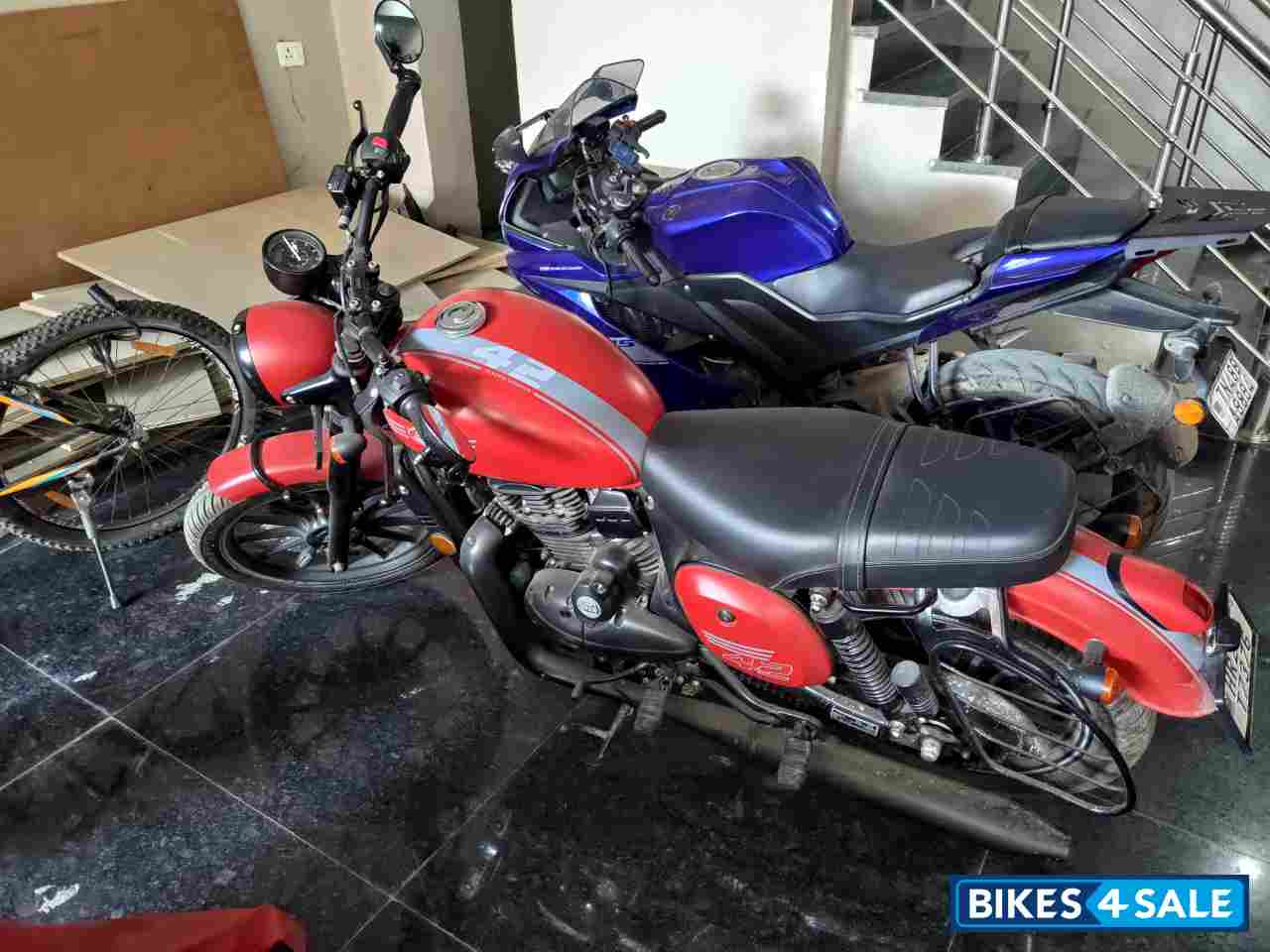 Jawa 42 Dual Channel ABS Orion Red Jawa 42 Dual Channel ABS Orion Red