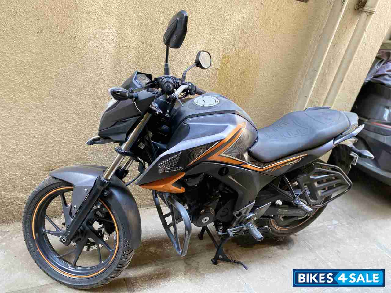 Honda CB Hornet 160R Honda CB Hornet 160R