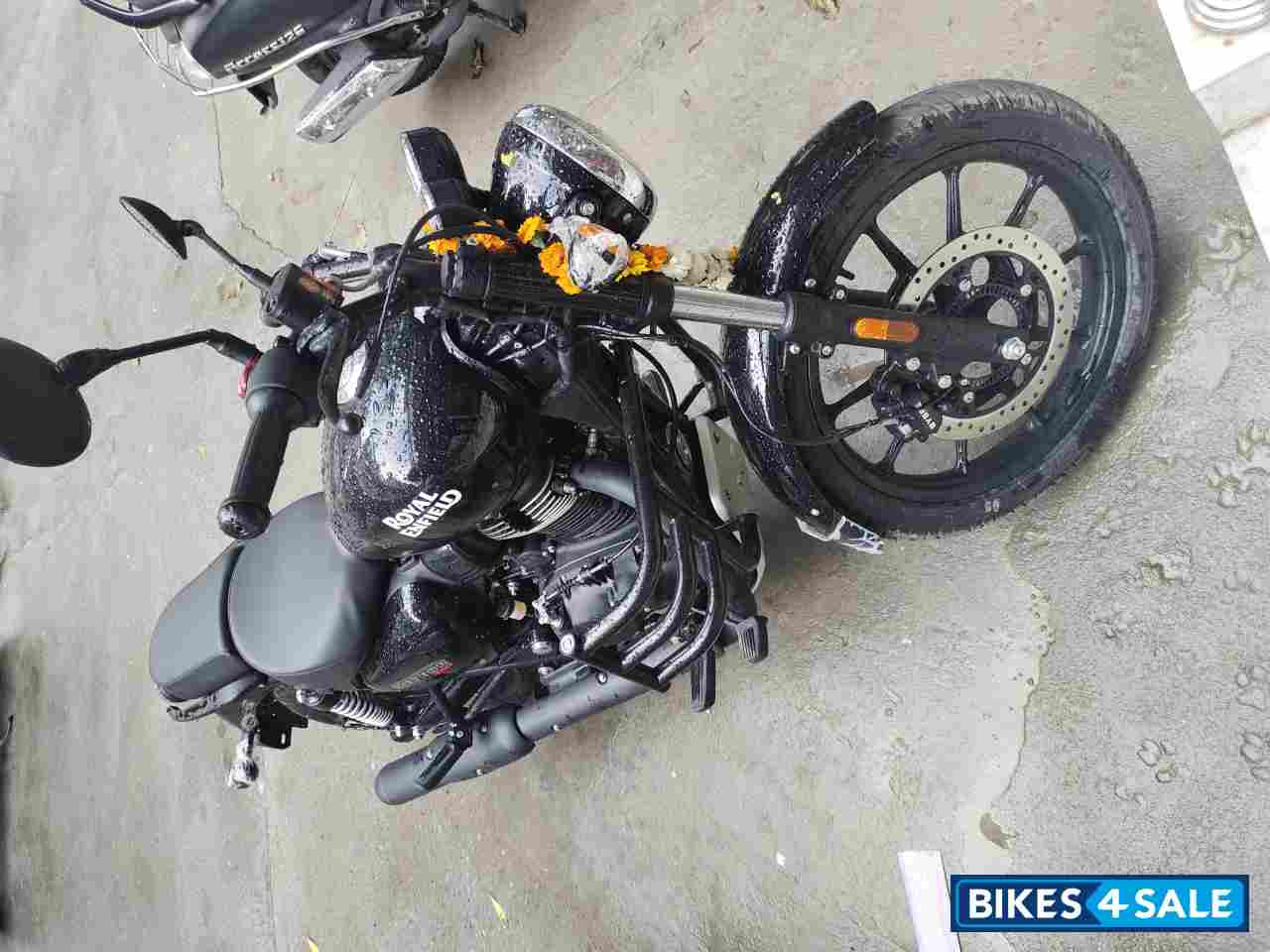 Royal Enfield Meteor 350 Fireball