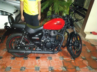 Royal Enfield Meteor 350 Fireball