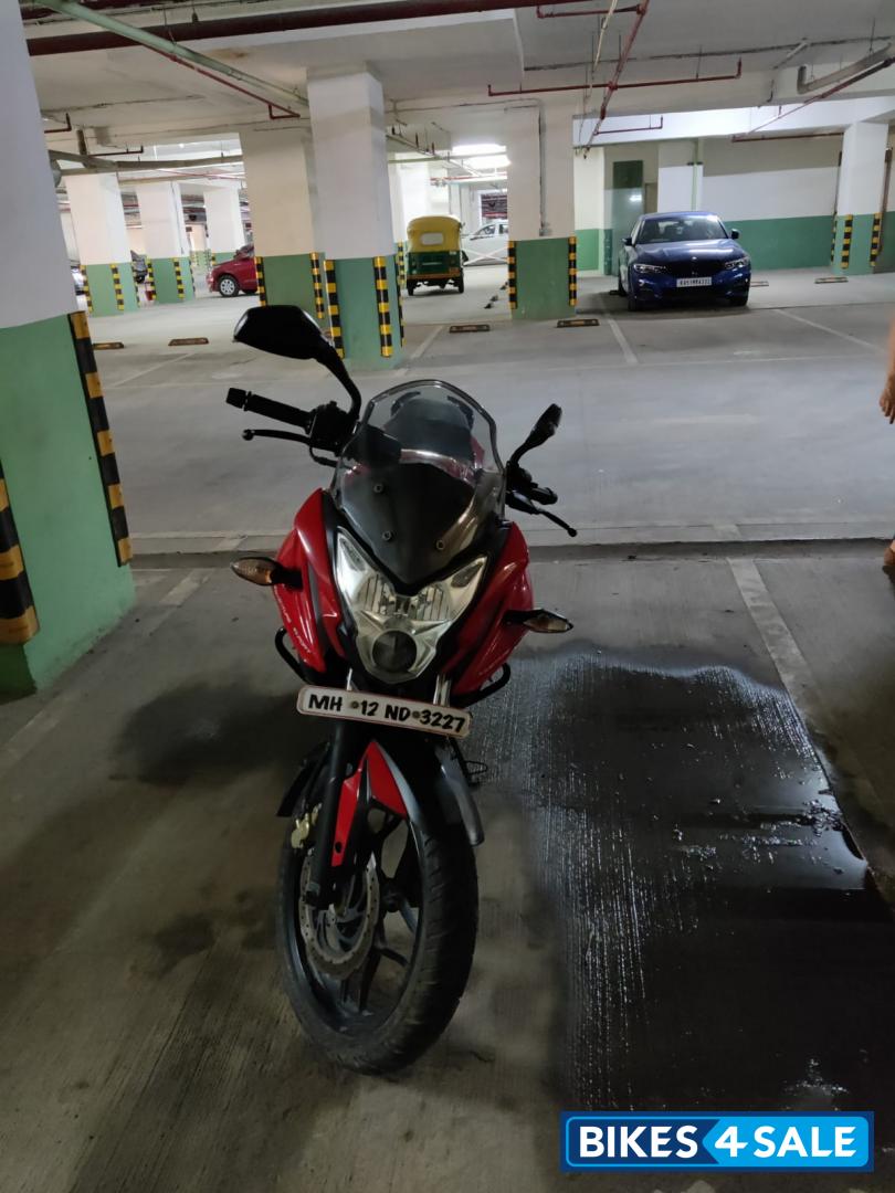 Red Bajaj Pulsar AS 200 Red Bajaj Pulsar AS 200