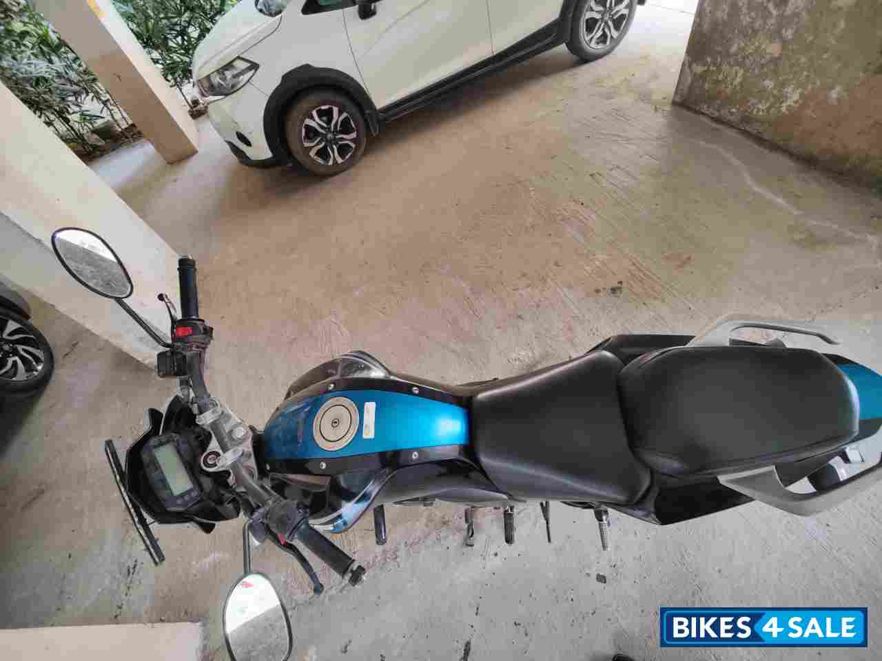 Blue Yamaha FZ-S FI V2 Blue Yamaha FZ-S FI V2