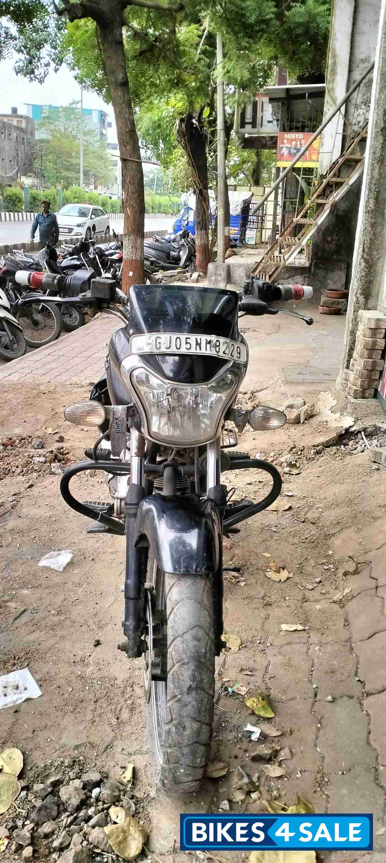 Bajaj V15 Bajaj V15