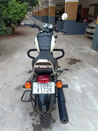 White Royal Enfield Thunderbird X 350