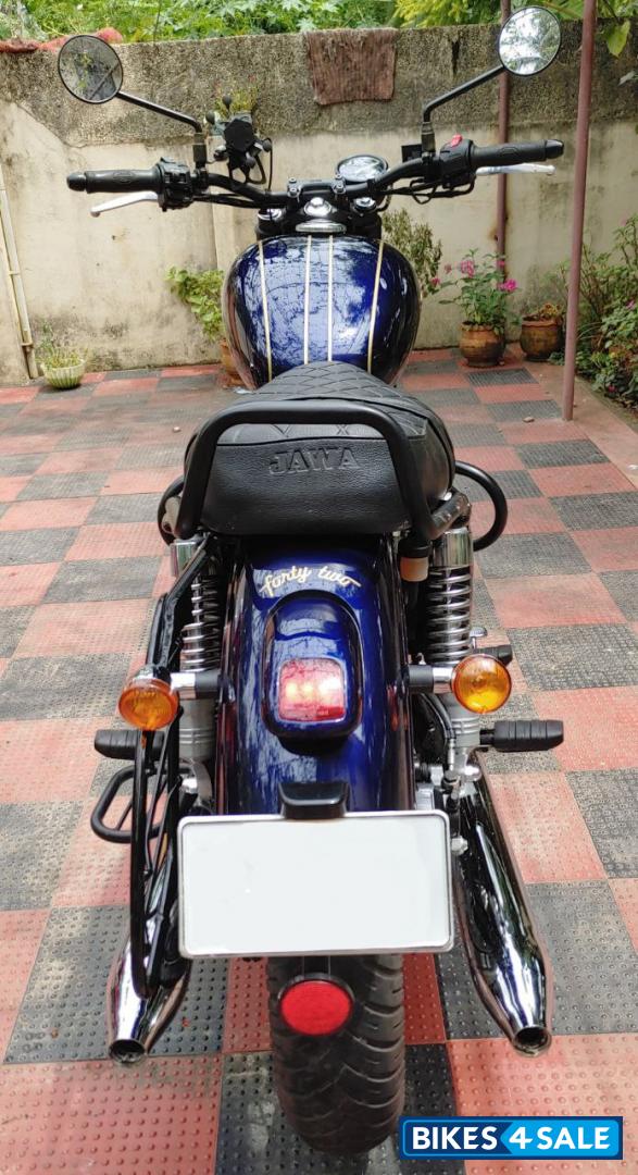 Jawa 42 Dual Channel ABS Orion Red Jawa 42 Dual Channel ABS Orion Red