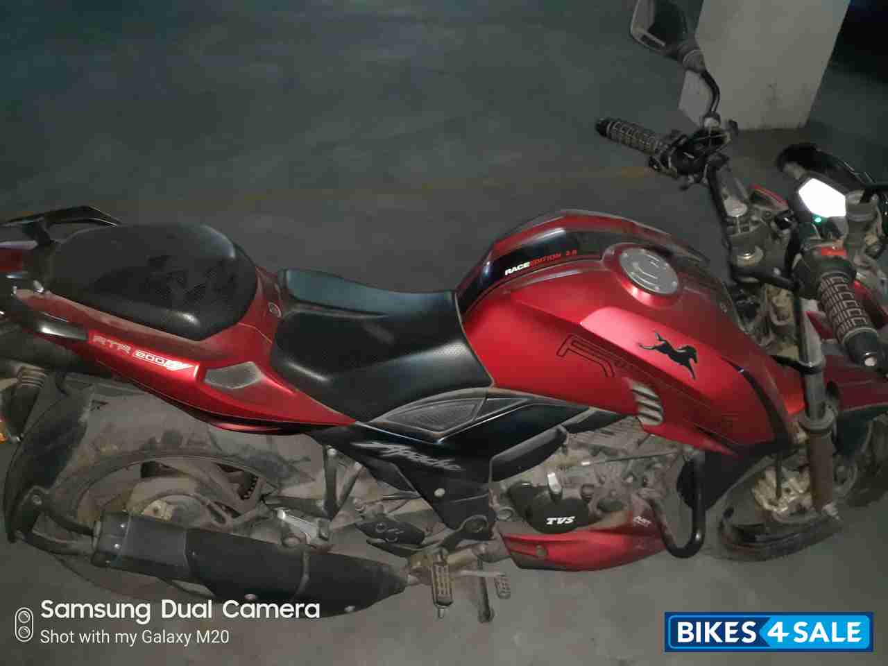 Red TVS Apache RTR 200 4V Red TVS Apache RTR 200 4V