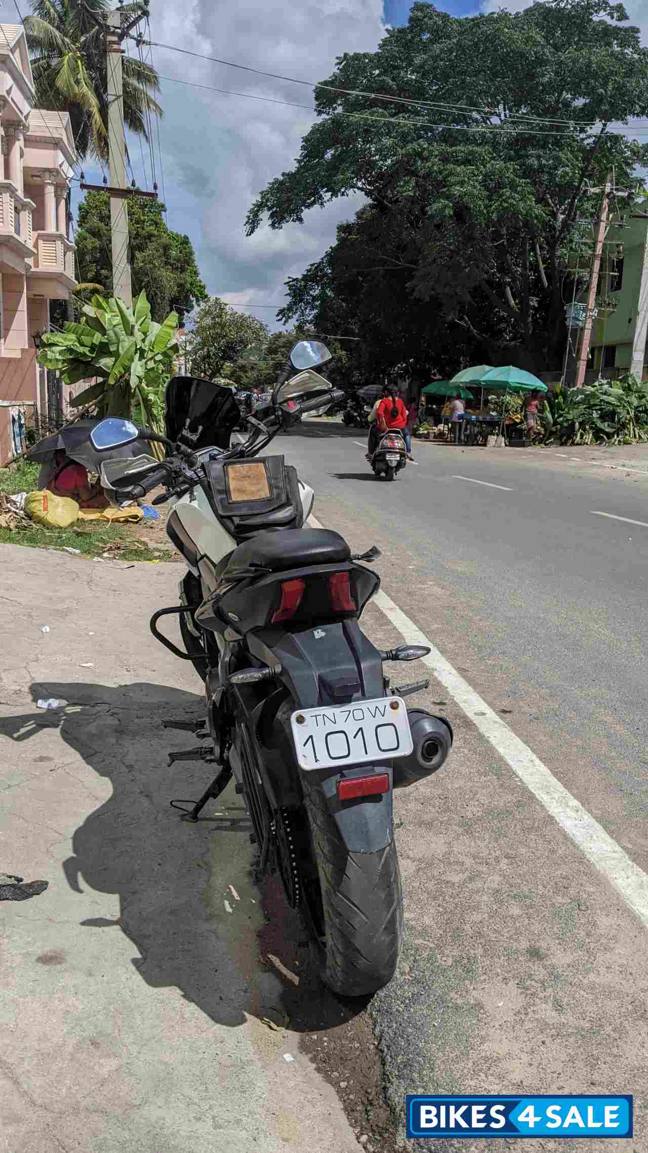 Bajaj Dominar 400 ABS BS6 Bajaj Dominar 400 ABS BS6