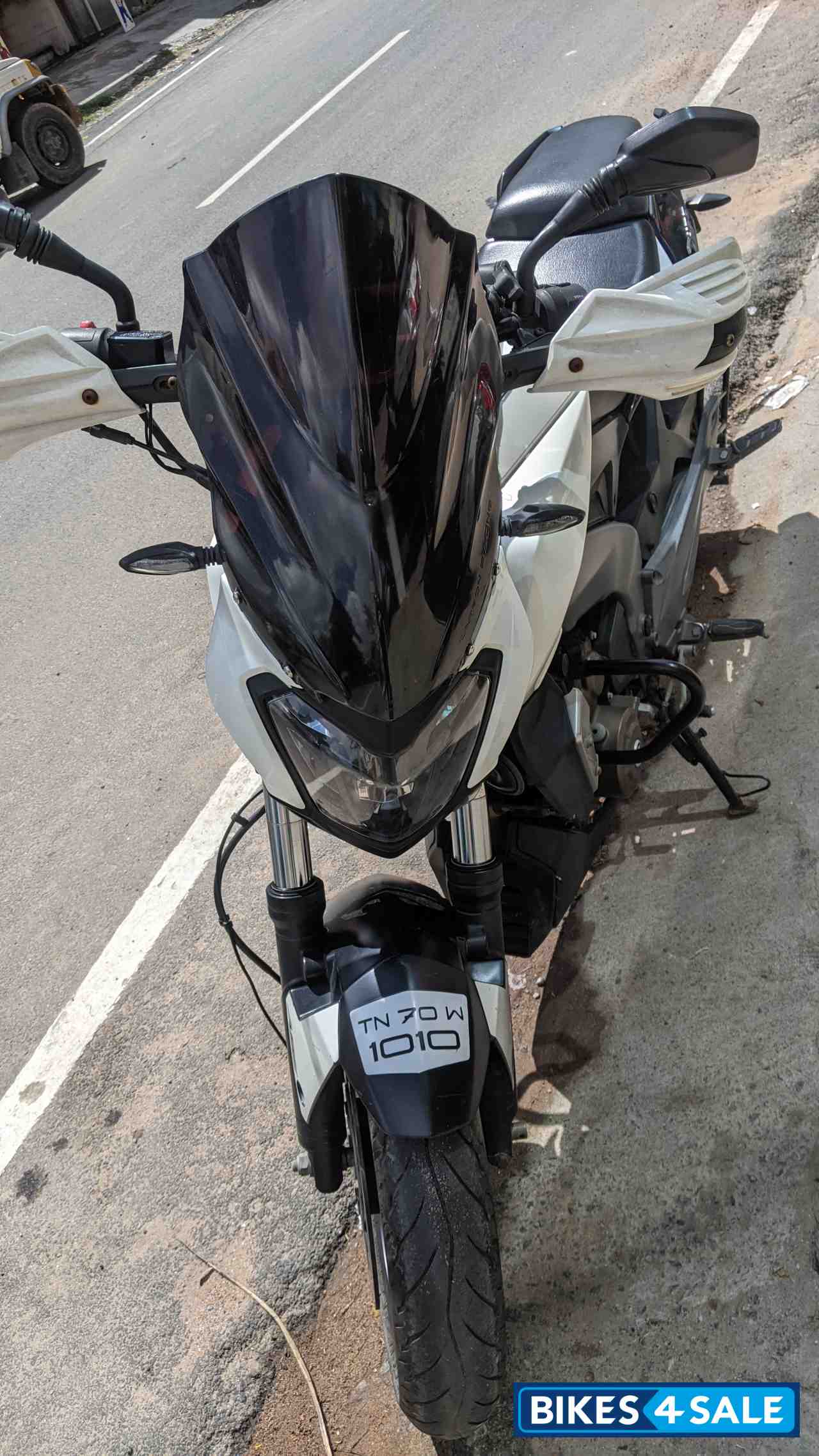 Bajaj Dominar 400 ABS BS6 Bajaj Dominar 400 ABS BS6