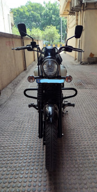 Bajaj Avenger 2018 Model