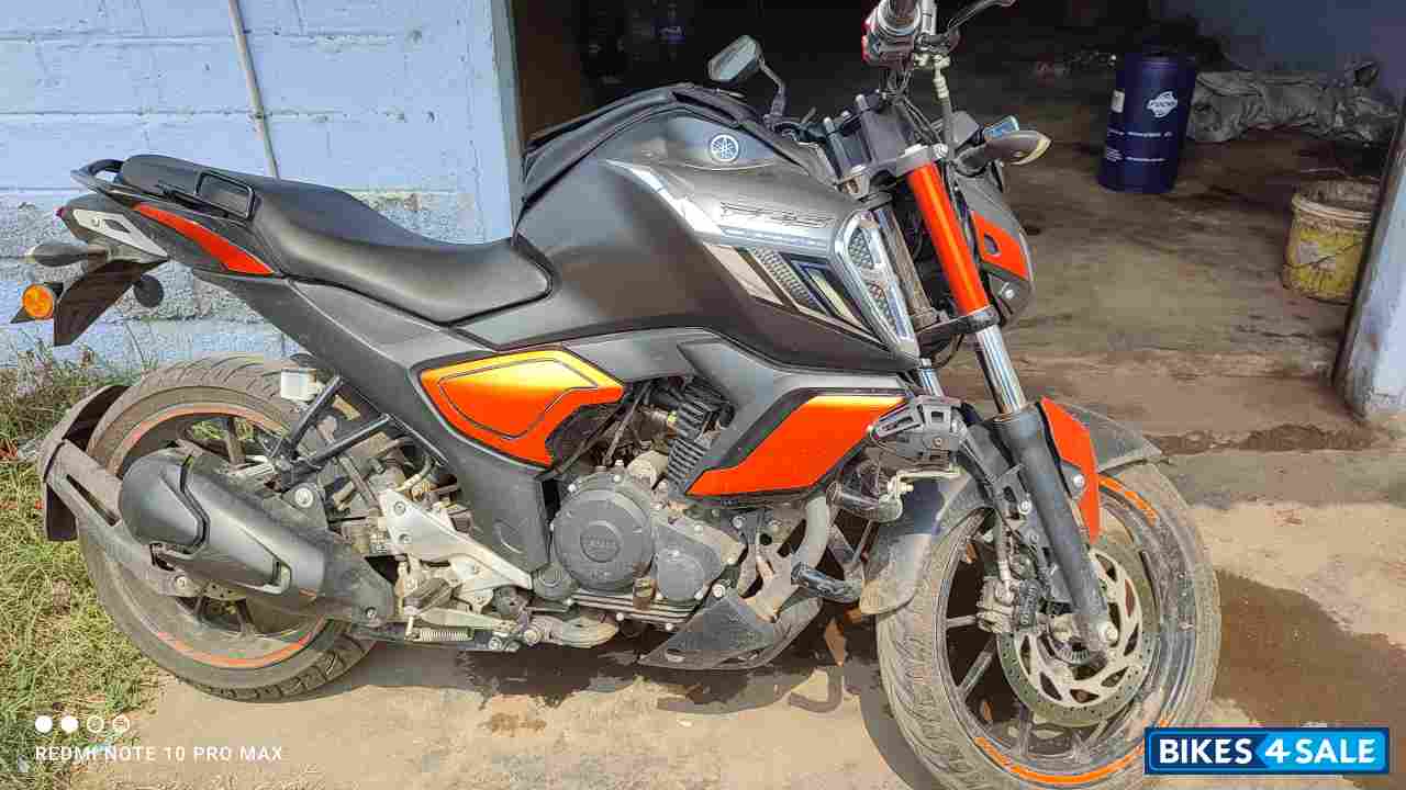 Yamaha FZ-S FI V3 Yamaha FZ-S FI V3