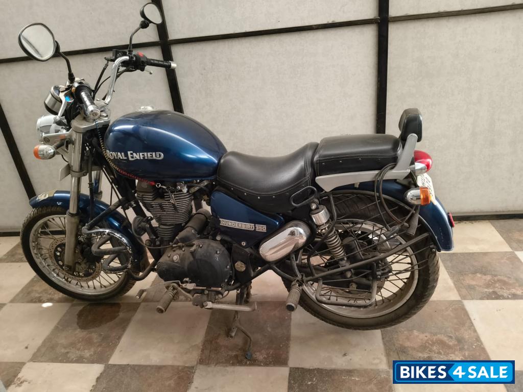 Blue Royal Enfield Thunderbird 350