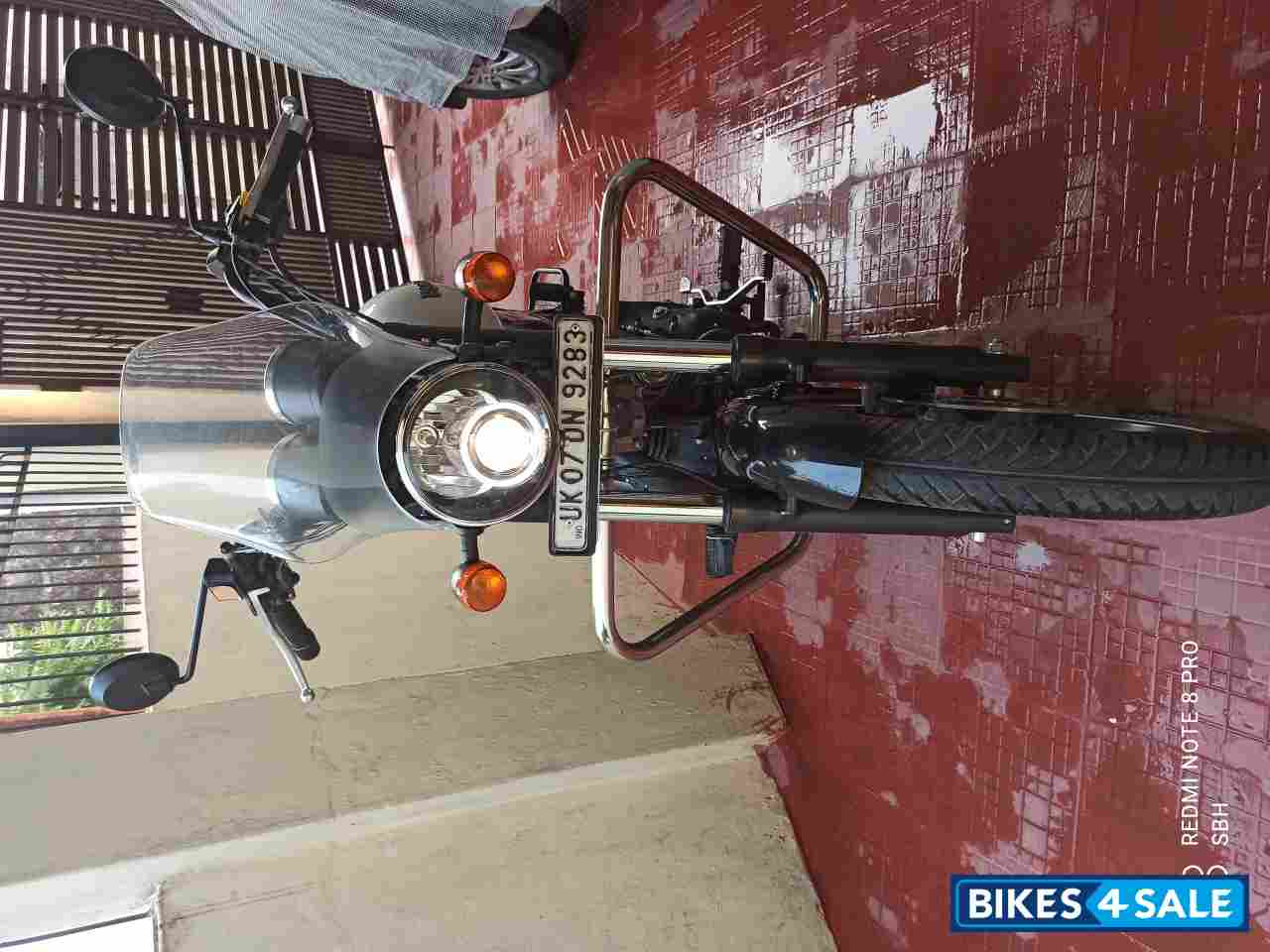 Whimsical White Royal Enfield Thunderbird X 350 Whimsical White Royal Enfield Thunderbird X 350