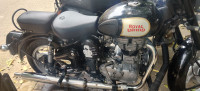 Black Royal Enfield Classic 350