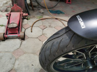 Black/silver Suzuki Gixxer 250