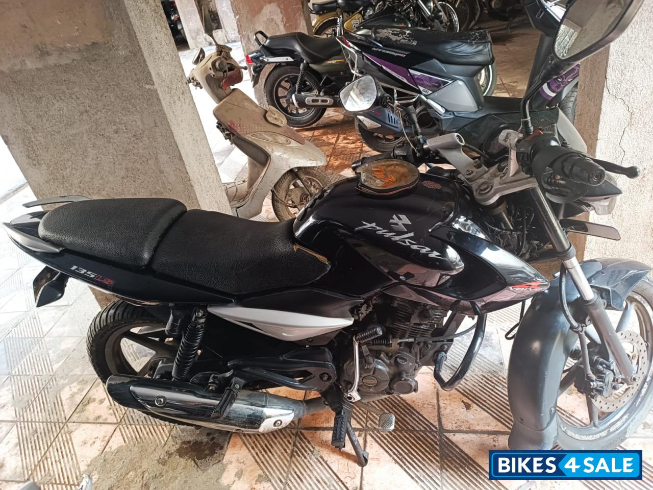 Bajaj Pulsar 135LS Bajaj Pulsar 135LS