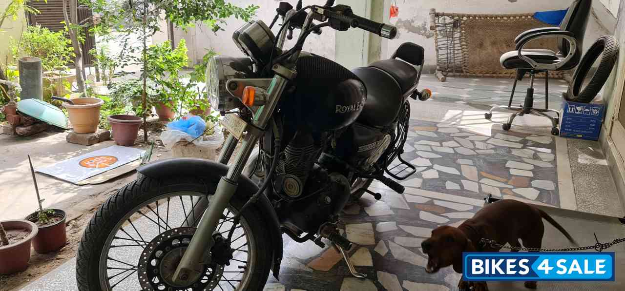 Royal Enfield Thunderbird TwinSpark 350 Royal Enfield Thunderbird TwinSpark 350