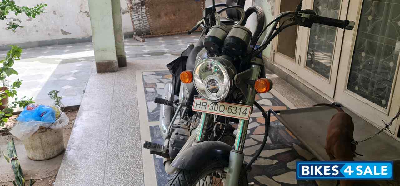 Royal Enfield Thunderbird TwinSpark 350 Royal Enfield Thunderbird TwinSpark 350