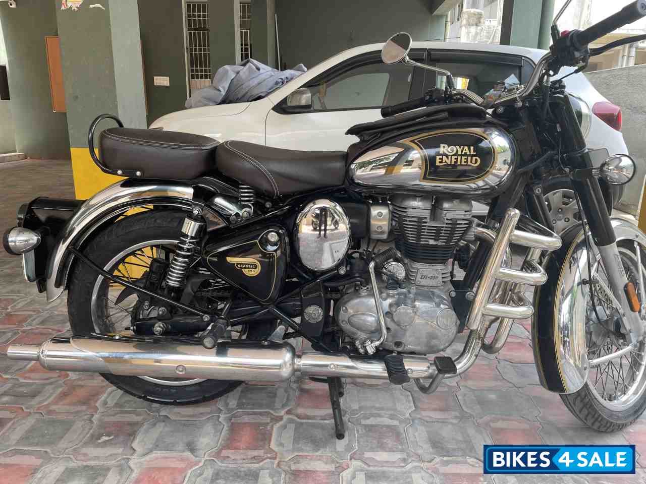 Chrome Black Royal Enfield Classic 350 BS VI Chrome Black Royal Enfield Classic 350 BS VI