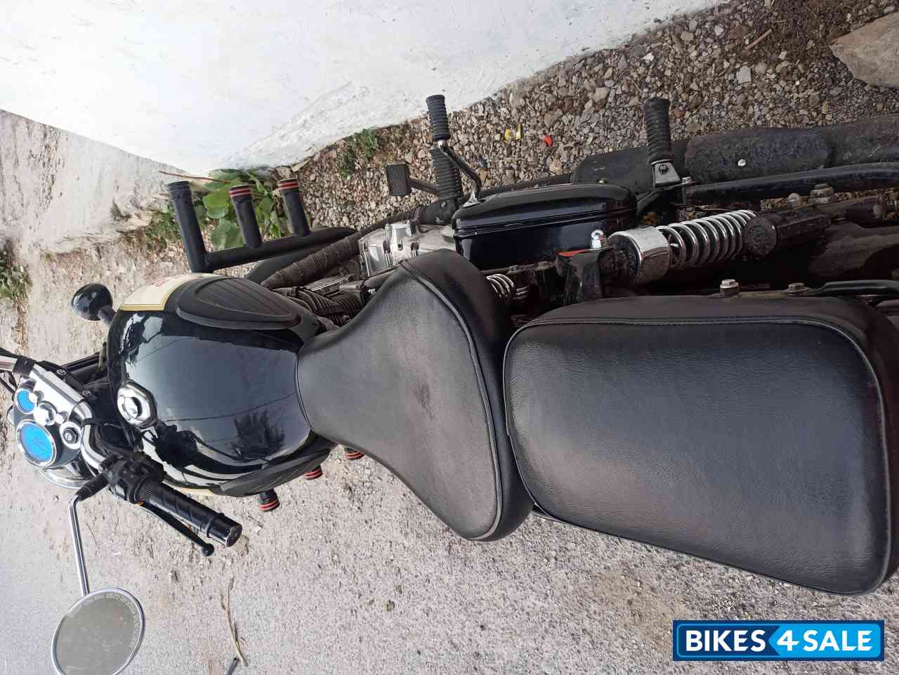 Royal Enfield Classic 350 Royal Enfield Classic 350