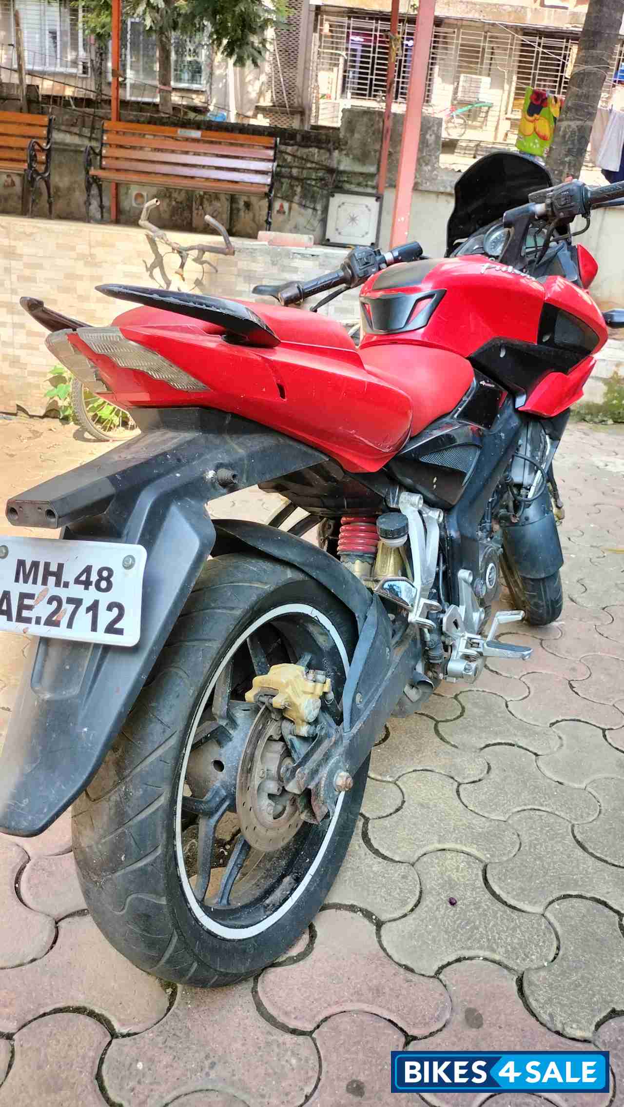 Red Bajaj Pulsar AS 200 Red Bajaj Pulsar AS 200