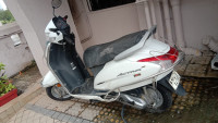 Pearl Precious White Honda Activa 6G