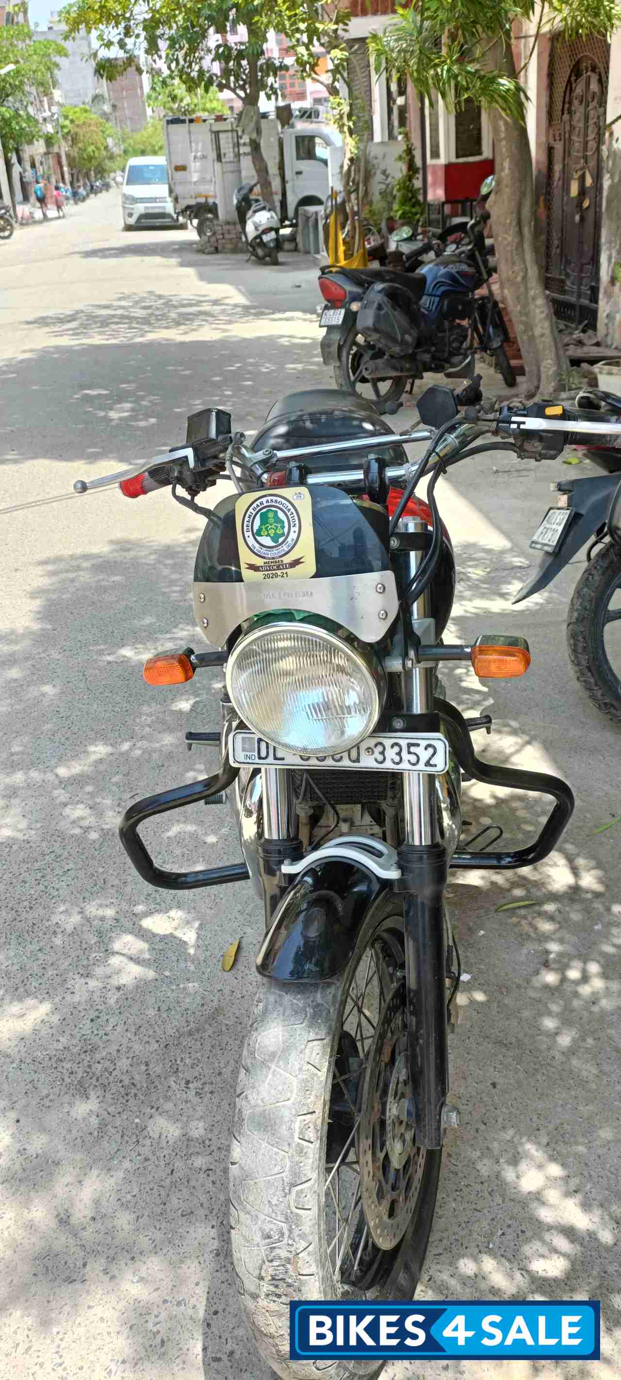 Red Royal Enfield Interceptor 650 Twin Red Royal Enfield Interceptor 650 Twin