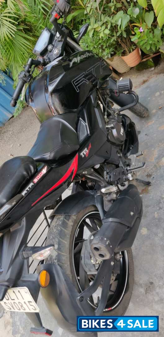 TVS Apache RTR 200 4V TVS Apache RTR 200 4V