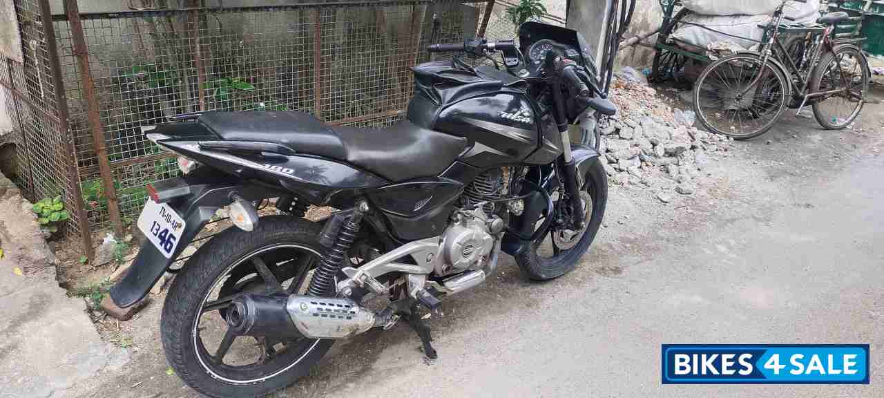 Bajaj Pulsar 180 DTSi Bajaj Pulsar 180 DTSi