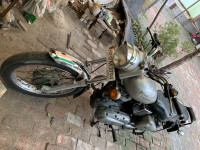 Silver Royal Enfield Classic 350