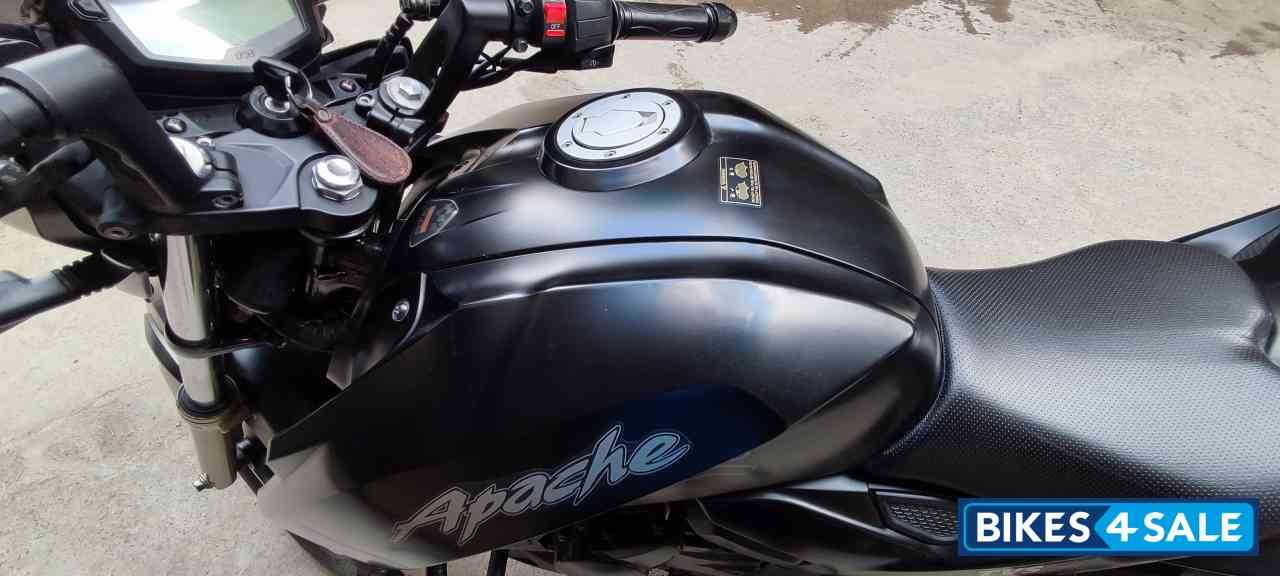Matte Black TVS Apache RTR 200 4V Matte Black TVS Apache RTR 200 4V