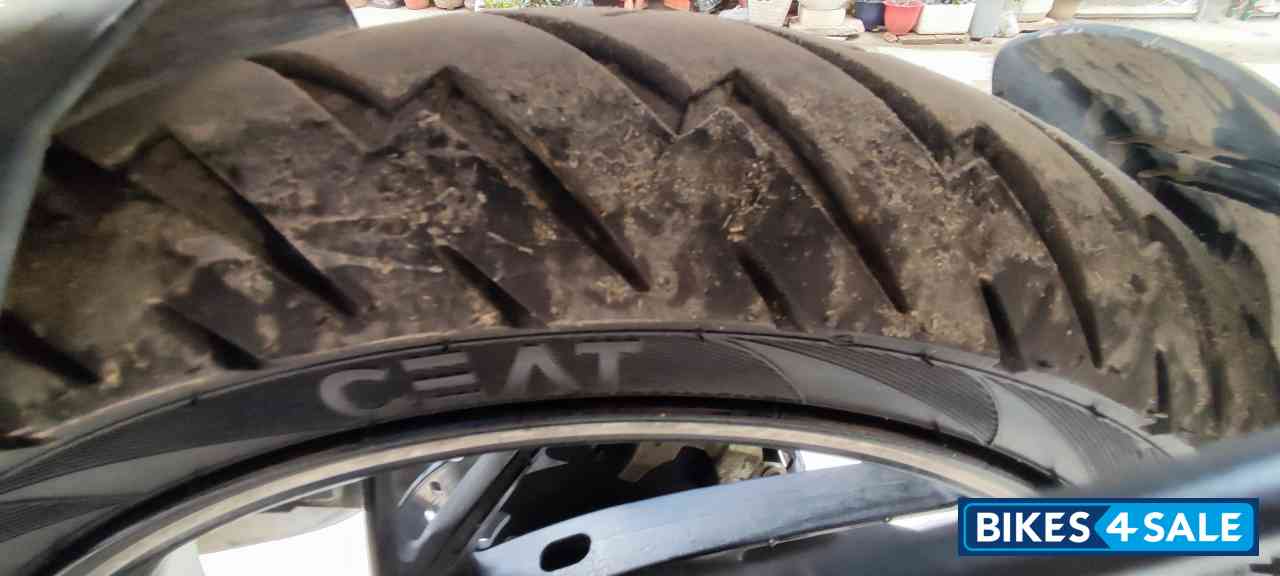 Matte Black TVS Apache RTR 200 4V Matte Black TVS Apache RTR 200 4V