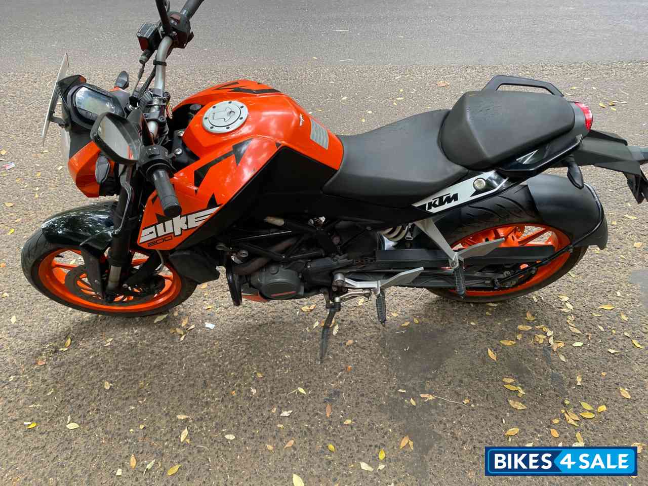 KTM Duke 200