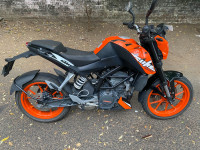 KTM Duke 200