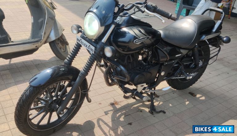 Bajaj Avenger 180 DTS-i Bajaj Avenger 180 DTS-i